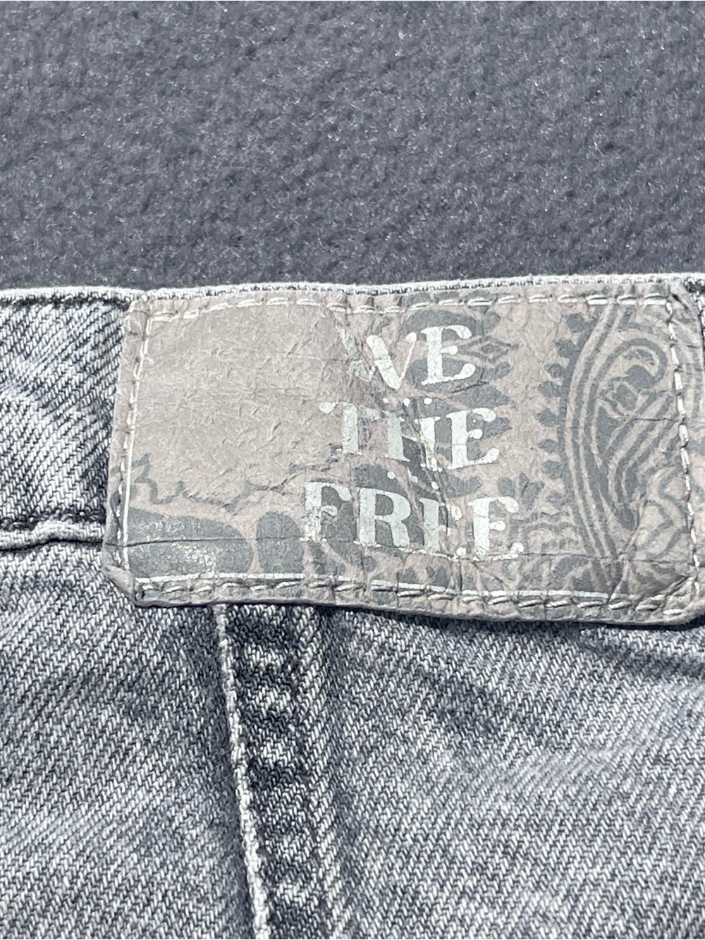 We The Free Good Luck mid rise barrel jeans womens 33 pre-owned condition gray - Picture 8 of 16